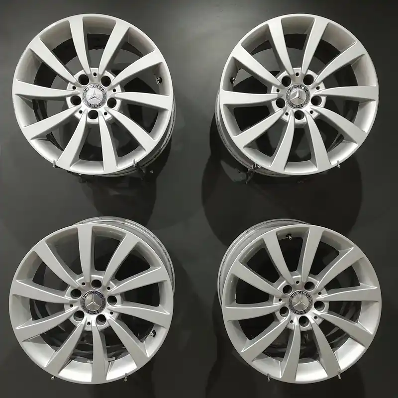 Zniżka Felgi 17 5×112 Mercedes CLS C218 OE (F512030-33)