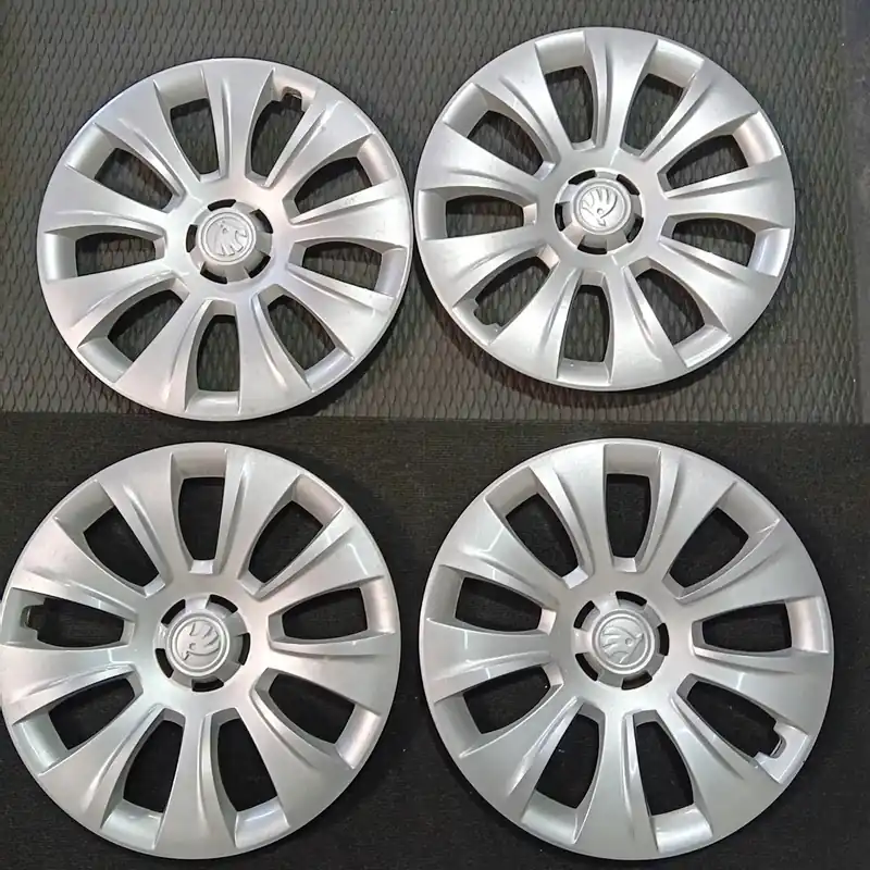 4x Kołpaki 17 Skoda Kodiaq 565601147 (K3092A) Bezpieczna płatność