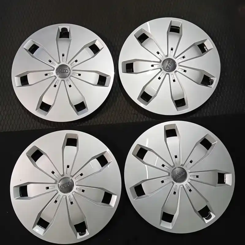 4x Kołpaki 16 Audi A4 81A601147 (K3055A) Tylko do końca tygodnia